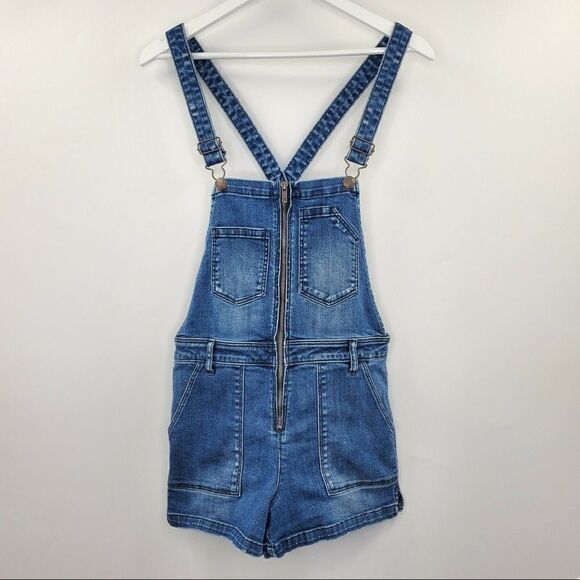 EUC WOMEN’S AMERICAN EAGLE SMALL OVERALL SHORTS - Picture 3 of 8